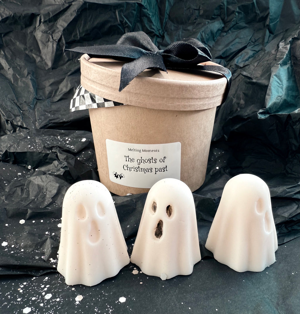 Halloween ghostly wax melts