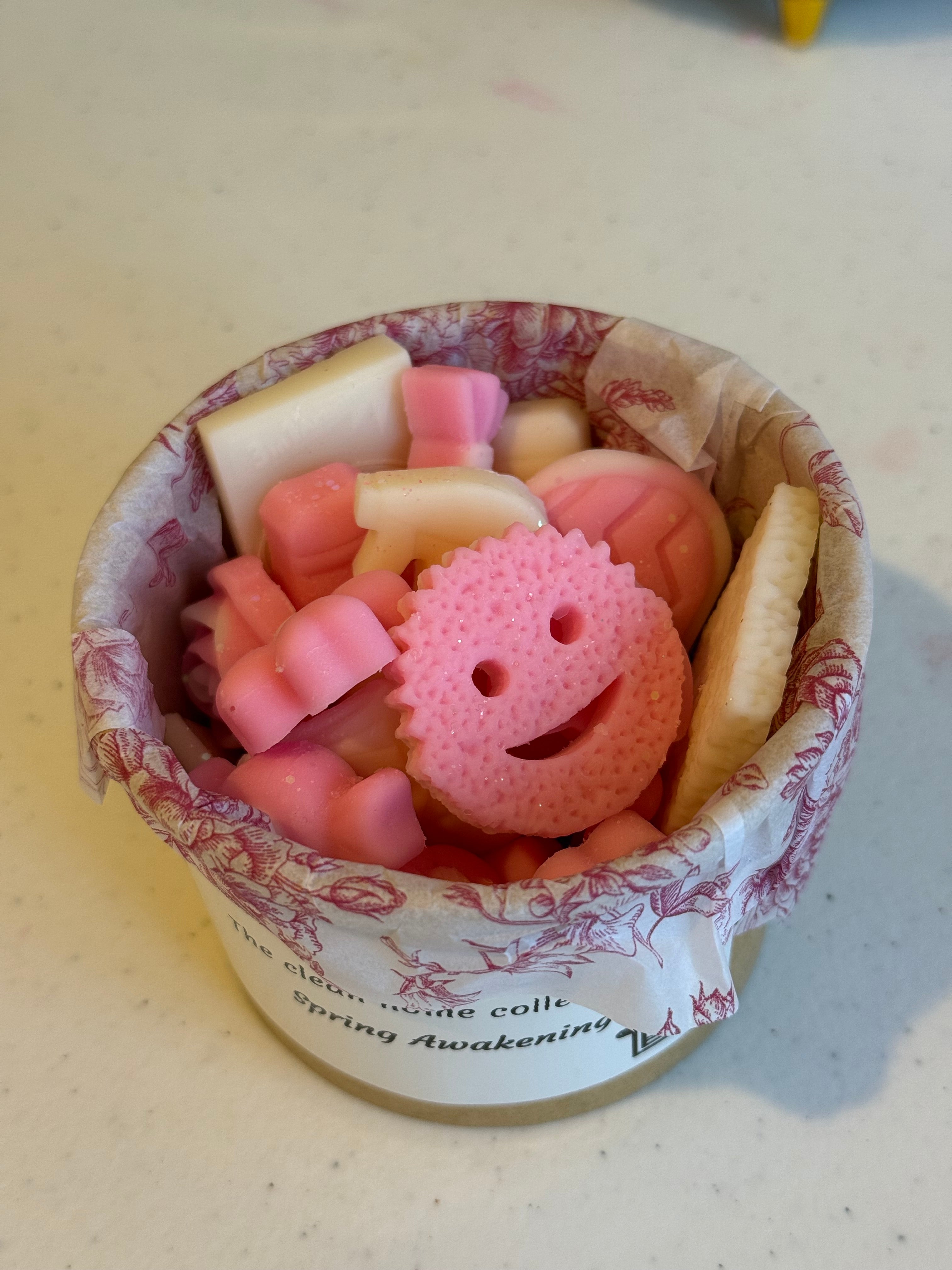 Hinch inspired wax melt scoopies