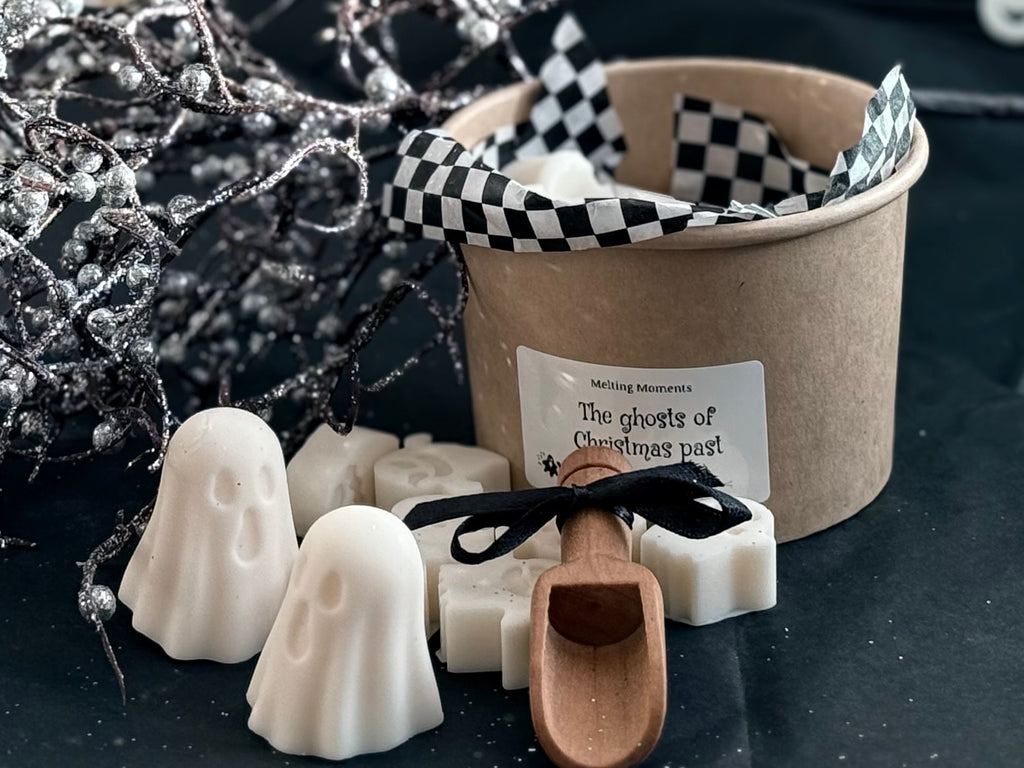 Halloween ghostly wax melts