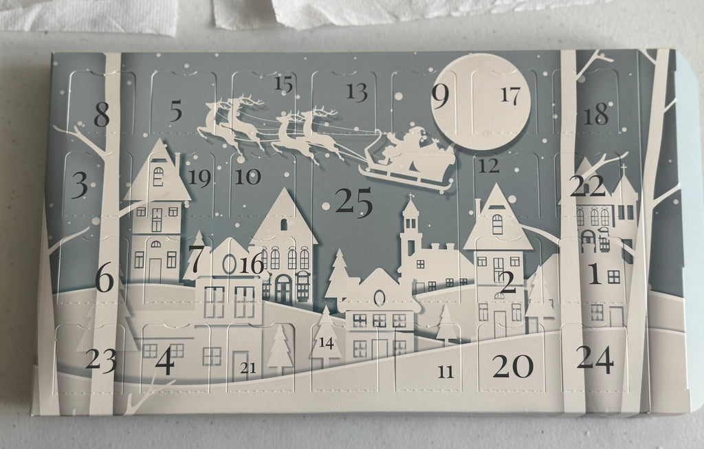 25 Moments to Melt for - Soy wax advent calendar