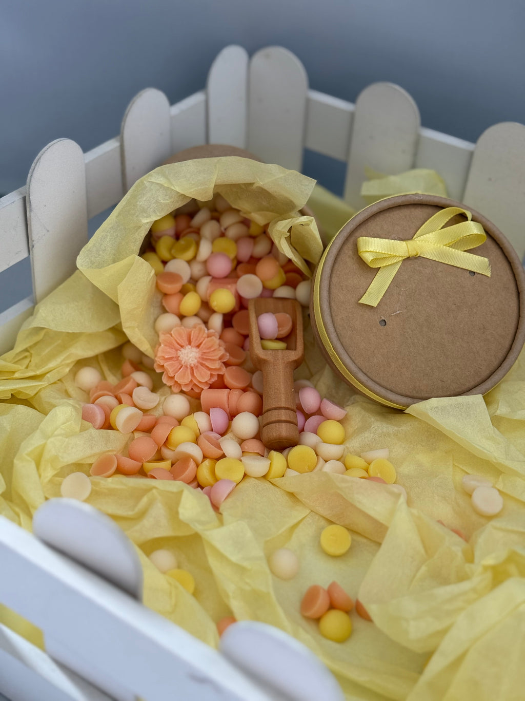 Fresh Linen scoopies - soya wax melts
