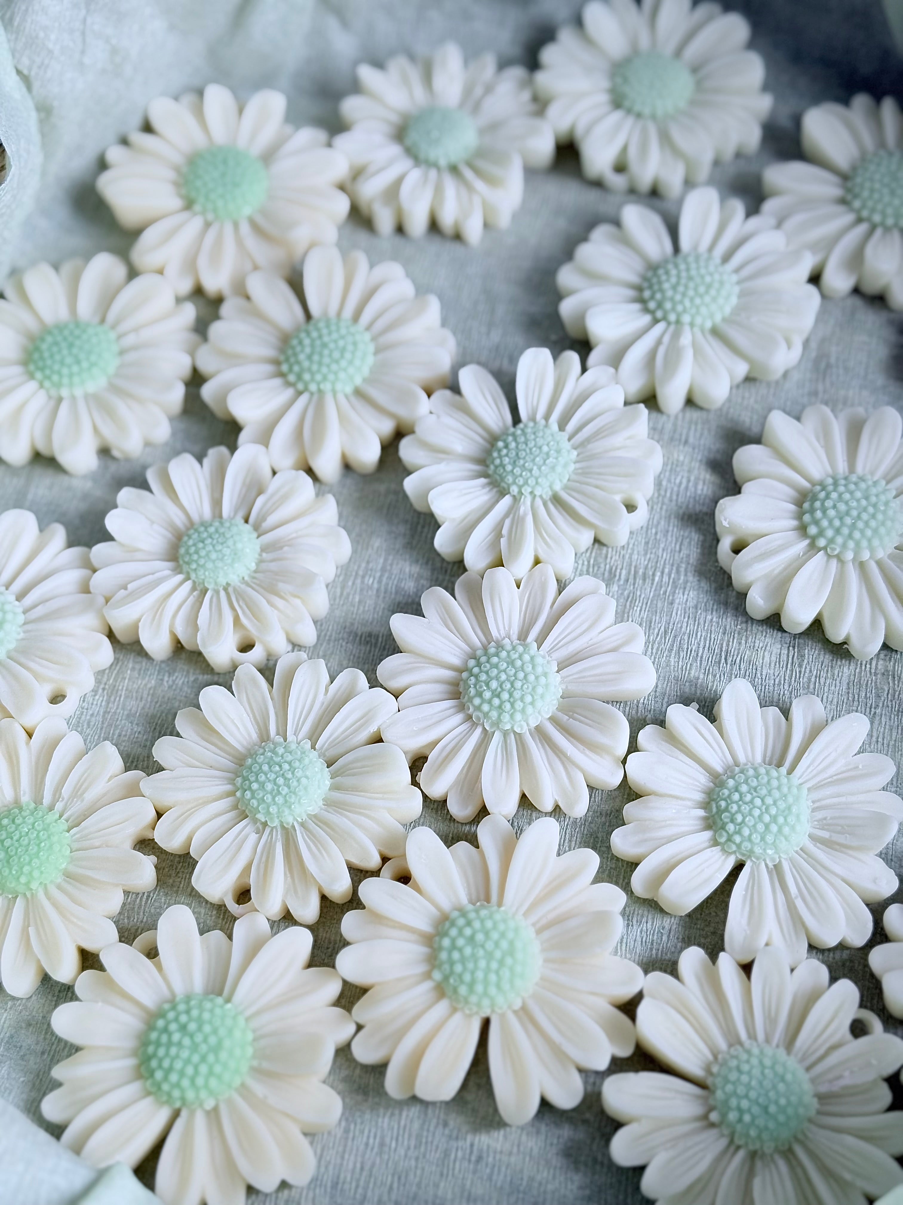 Baby shower favour flower wax melts